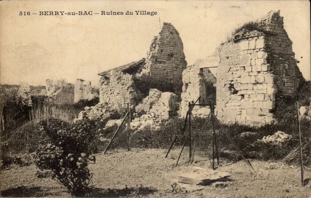 Berry-au-Bac — Ruinas del Pueblo — Fototipia Béatrice-Hubert, n° 516 - Anverso