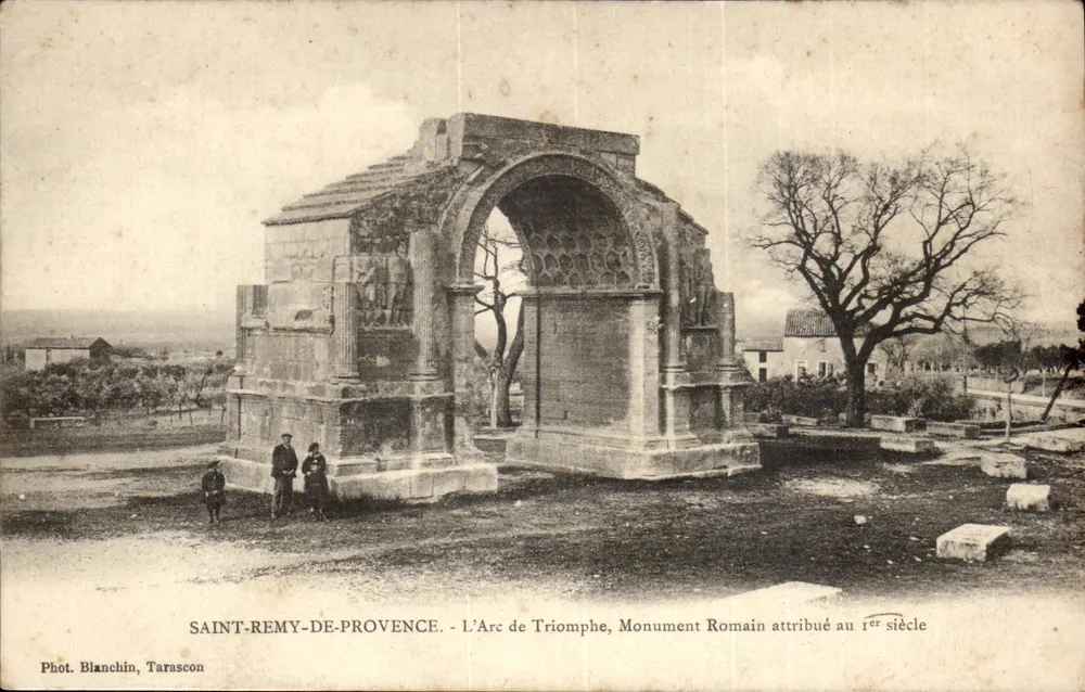 Saint-Rémy-de-Provence — L'Arc de Triomphe, Römisches Monument aus dem 1. Jahrhundert — Fot. Blanchin, Tarascon - Vorderseite