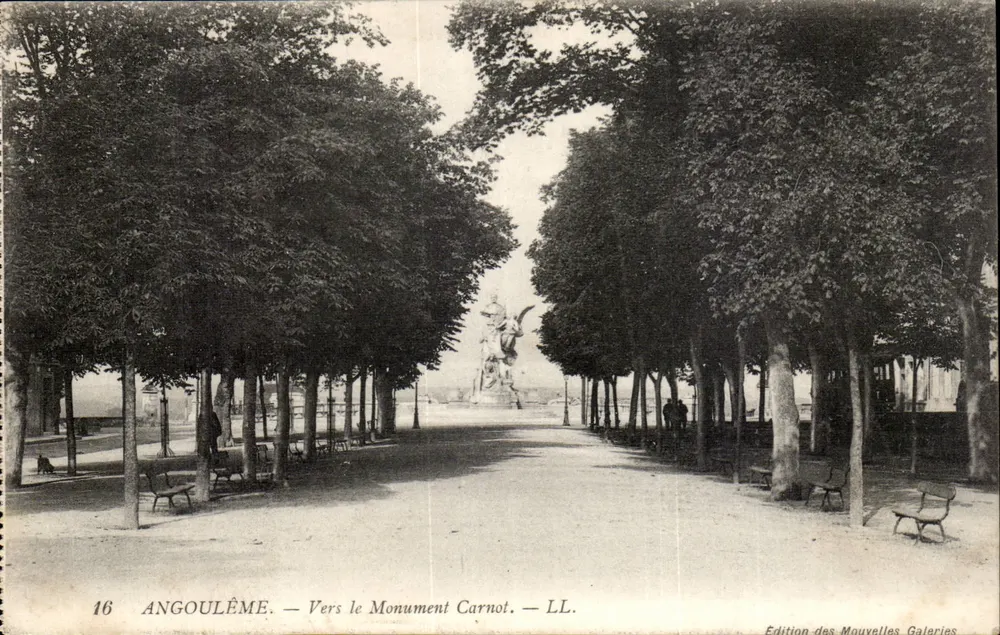 Angoulême — Em direção ao Monumento Carnot — Edição das Novas Galerias, n°16 - Frente
