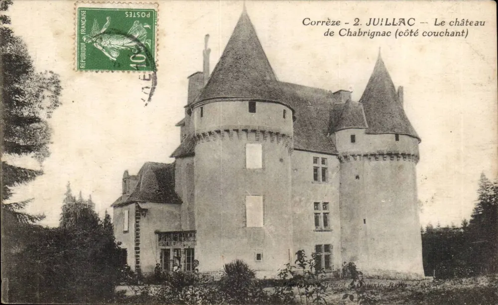 Corrèze - 2. JUILLAC -- O castelo de Chabrignac (lado poente) — Bessol & Cie, Paris - Frente