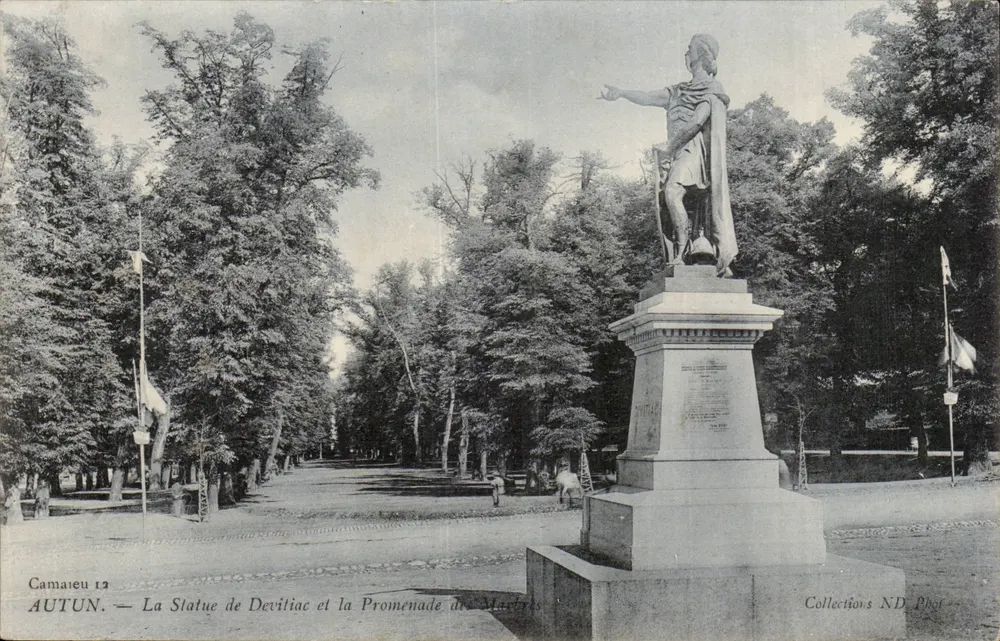 Autun — Die Statue der Devitiae und die Promenade des Martyrs — Sammlung ND. Phot. - Vorderseite