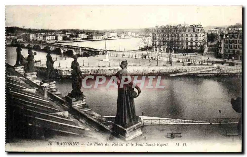 Bayonne — Ansicht der Place du Réduit und des Pont Saint-Esprit — M. D. - Vorderseite