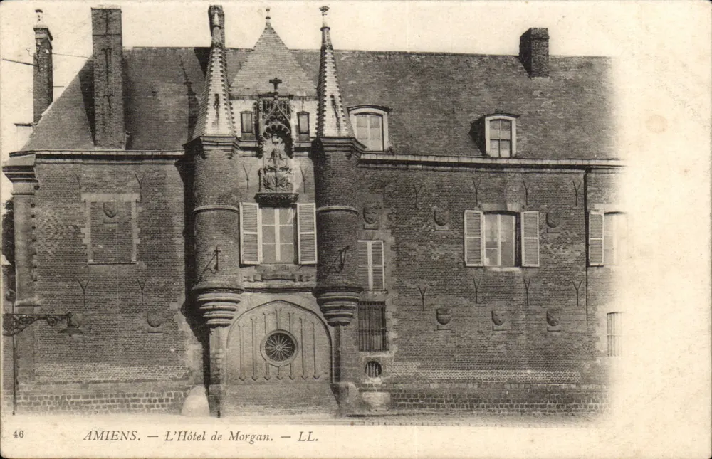Amiens — O Hotel de Morgan — LL. n°46 - Frente