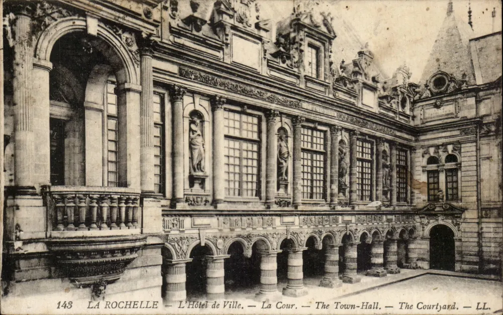 La Rochelle — Das Rathaus — Der Innenhof — LL. — N° 143 - Vorderseite