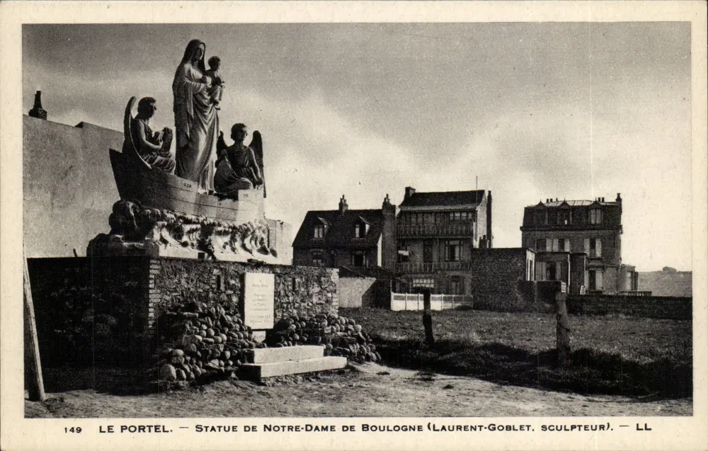 Le Portel — Statue der Notre-Dame de Boulogne (Laurent-Goblet, Bildhauer) — LL - Vorderseite