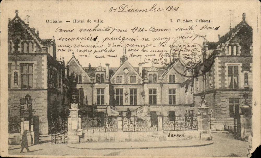 Orléans — Stadhuis — F. de L. C. Orléans - Voorkant