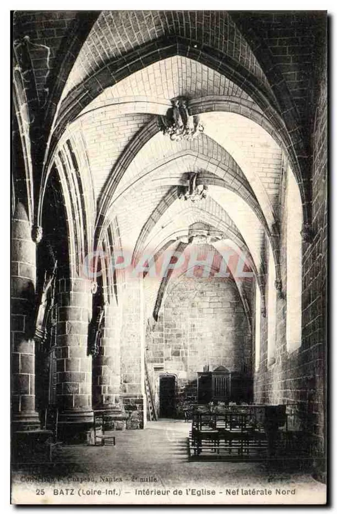 Batz (Loire-Inf.) — Innenraum der Kirche — Nordseiten-Nave — Chapeau, Naples - Vorderseite