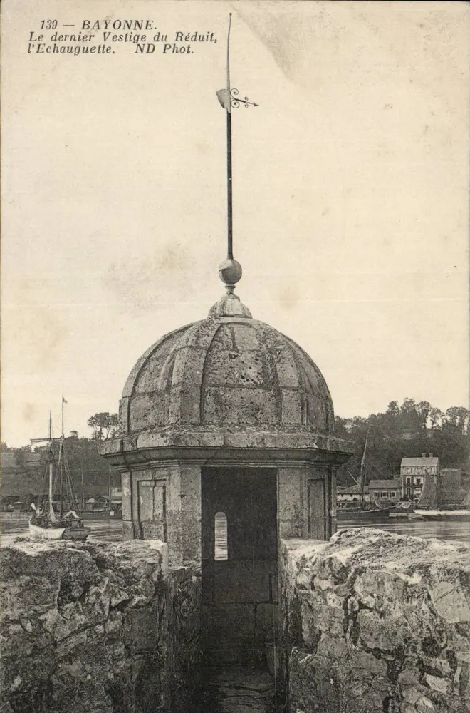 Bayonne — Der letzte Rest des Réduits, das Échauguet — ND Phot. - Vorderseite