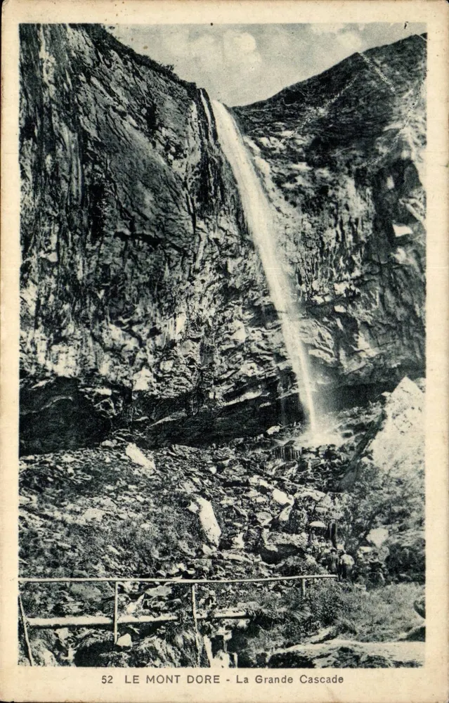 O Mont Dore - A Grande Cascata — editor Frachol-Vérelle, n° 52 - Frente