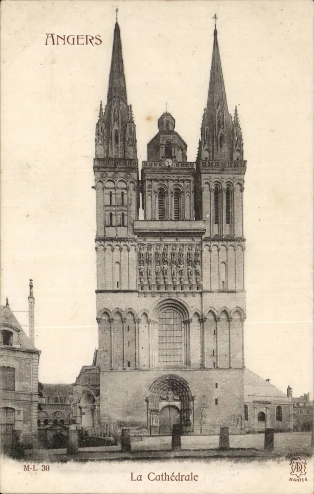 Angers — A Catedral — Coleção NAMLES, n° M-L 30 - Frente