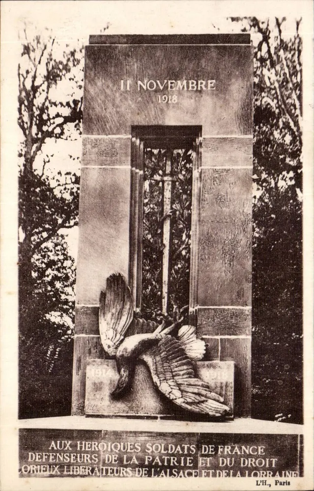 Monumento da Manhã — Floresta de Compiègne — L.H., Paris - Frente