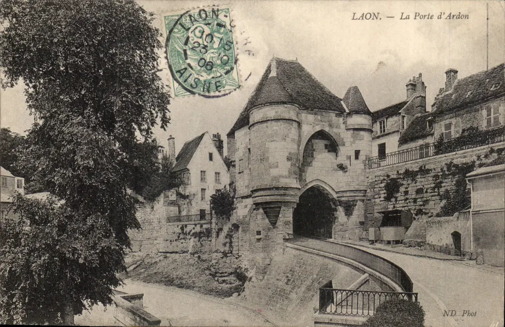 Laon — A Porta d'Ardon — ND Phot - Frente