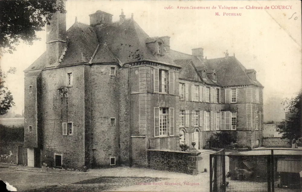 Castelo de Courcy — Arrondissement de Valognes — Editor Henri Broehard - Frente