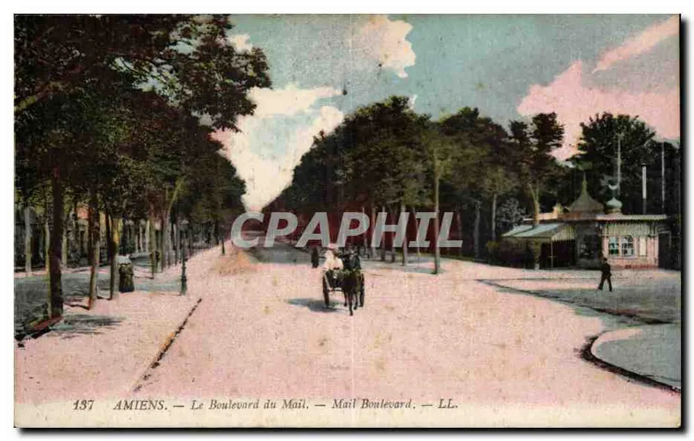 Amiens — O Boulevard du Mail — LL - Frente