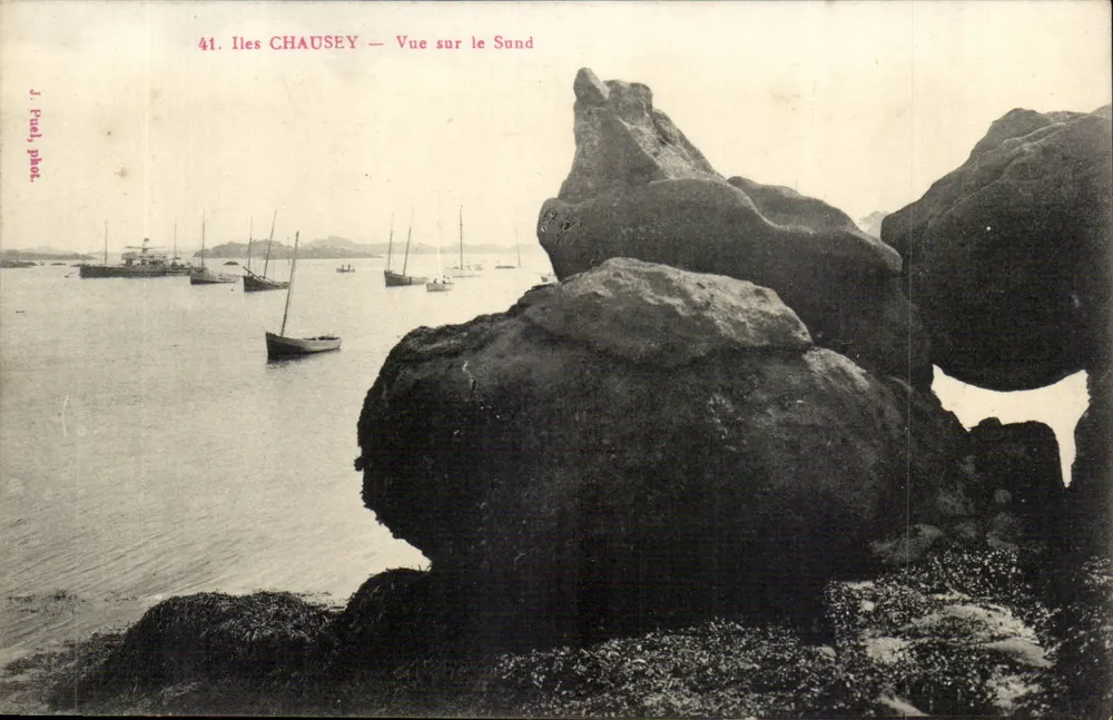 Ilhas CHAUSEY — Vista sobre o Sund — J. Puel, fot. - Frente