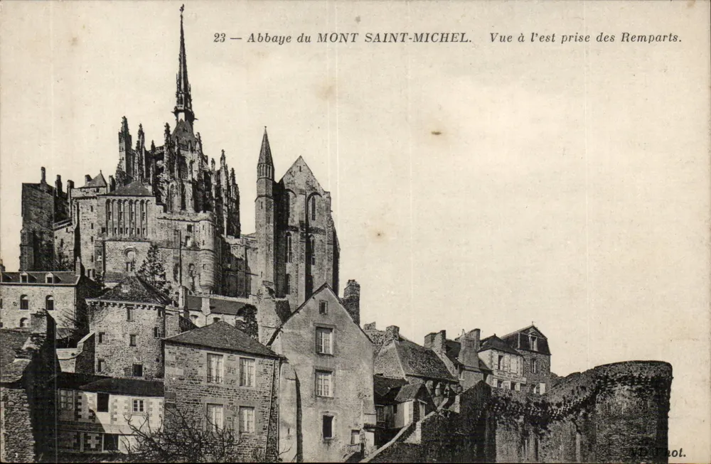 Abbaye du Mont Saint-Michel — Aussicht nach Osten von den Mauern — Verlag V. B. Pot. - Vorderseite