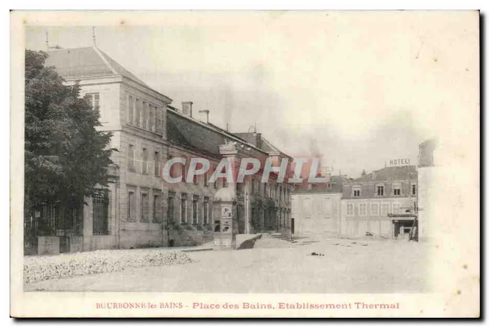 Bourbonne-les-Bains - Place des Bains, Thermalanlage - Vorderseite