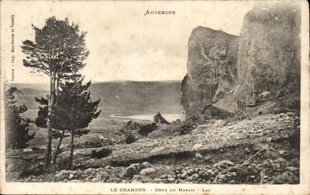 Le Chambon - Dent du Marais - Lac — Auvergne — Imp. Issoire, Boucheron et Vassely - Frente