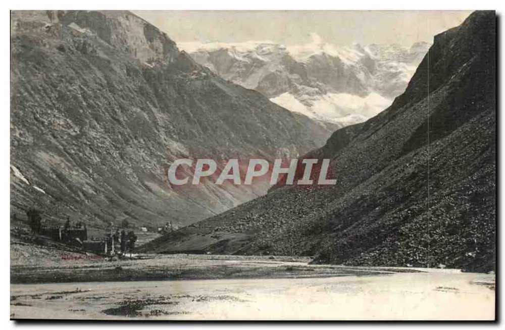 Vale de montanhas nevadas — vista panorâmica — editor não identificado - Frente