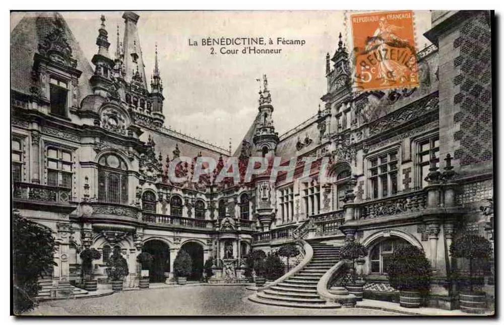 La BÉNÉDICTINE, em Fécamp — 2. Cour d'Honneur — editor não visível - Frente
