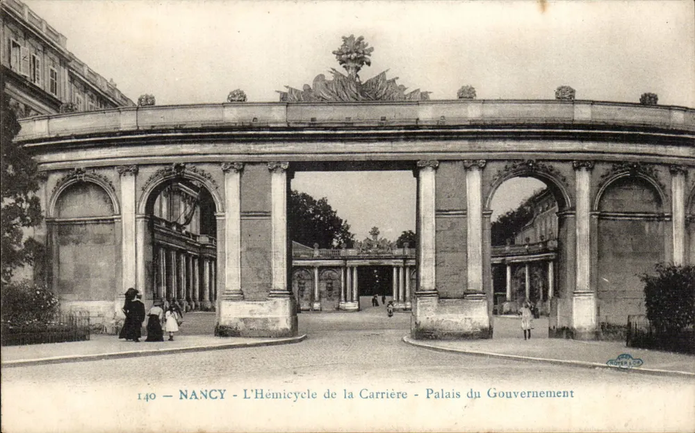 Nancy - Der Carrière-Hemicycle - Palast des Regierung — Verlag RIOU & CIE, Nr. 140 - Vorderseite