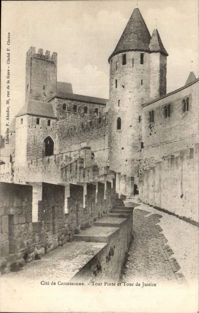 Cité de Carcassonne — Tour Pinte und Tour de Justice — Librairie P. Abadie, 36, rue de la Gare, Cluzon - Vorderseite