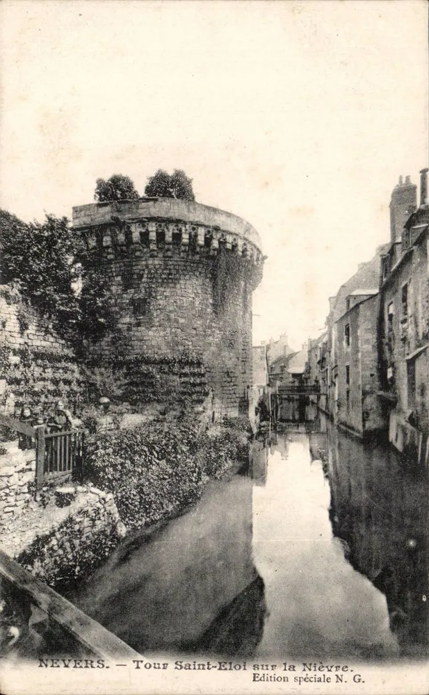 Nevers — Ansicht der Saint-Eloi-Turm auf der Nièvre — Sonderausgabe N.G. - Vorderseite