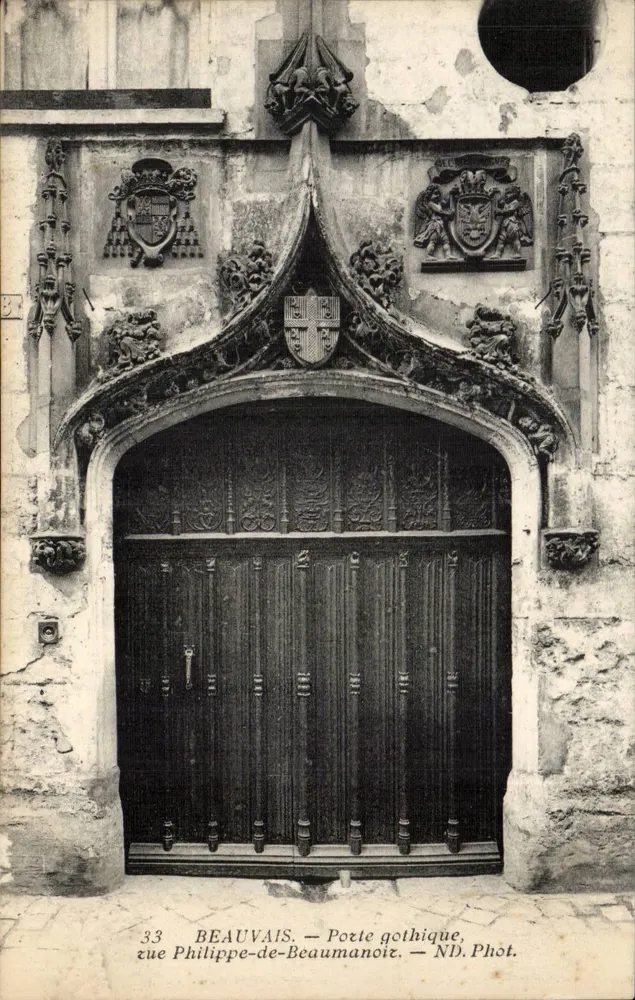 Gotische Pforte — Rue Philippe-de-Beaumanoir — Beauvais. Fot. ND. - Vorderseite