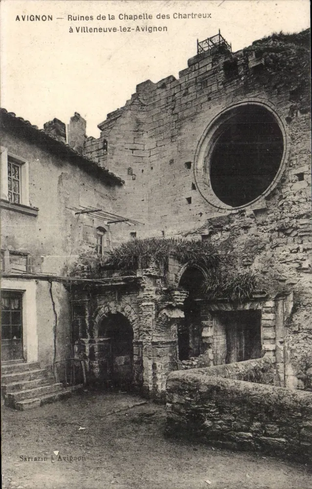 Ruínas da Capela dos Cartuxos — em Villeneuve-lès-Avignon — Sarratzin em Avignon - Frente
