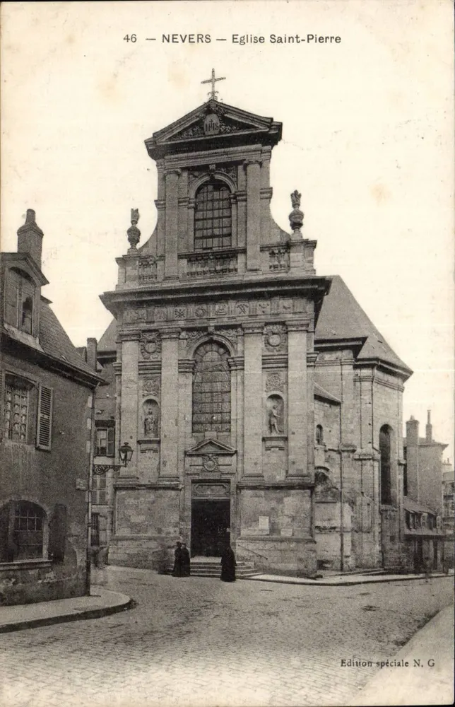 Nevers — Igreja de São Pedro — Edição especial N.G. - Frente