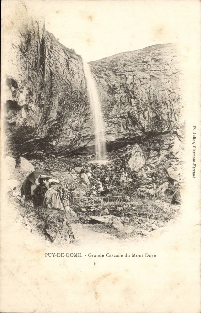 Puy-de-Dôme — Ansicht der Grande Cascade des Mont-Dore — P. Juliot, Clermont-Ferrand - Vorderseite