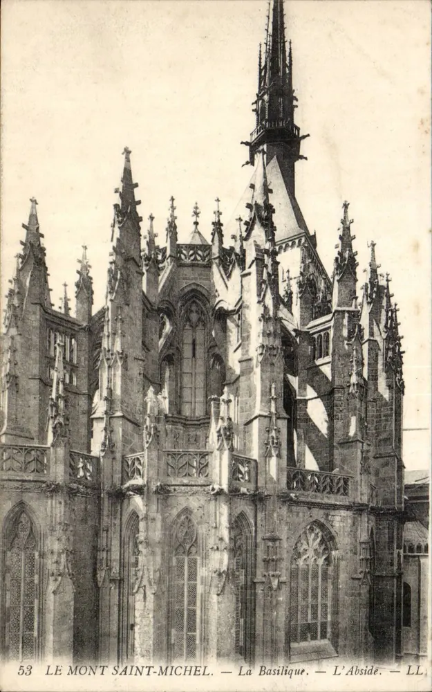 O Monte Santo Michel — A Basílica — A Abside — LL - Frente