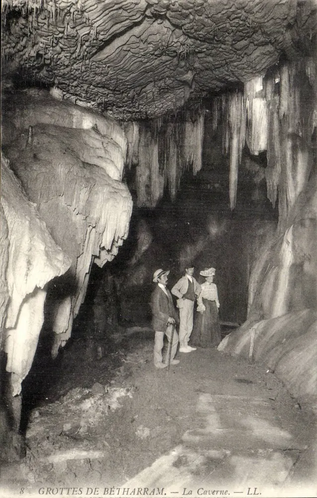 Grutas de Bétharram — A Caverna — LL - Frente