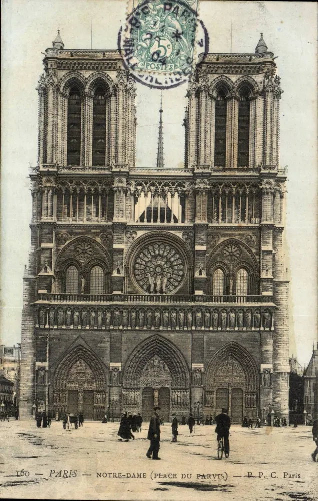 Paris — Notre-Dame (Place du Parvis) — P.P.C. Paris - Frente