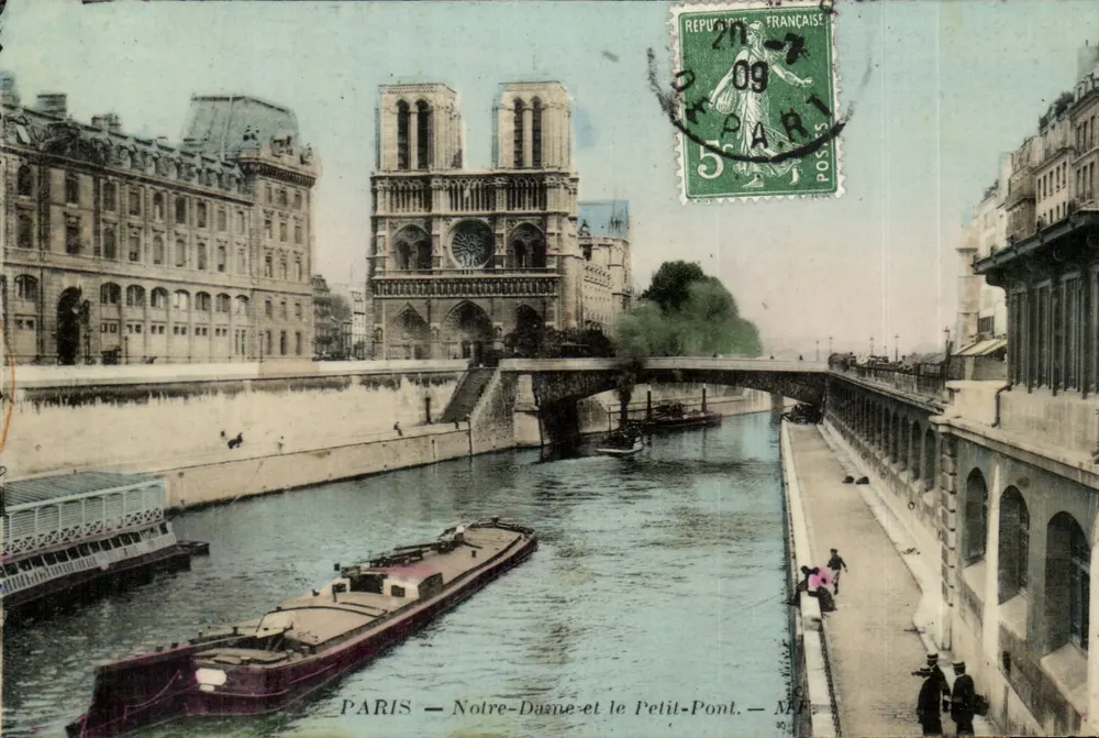 PARIS — Nossa Senhora e o Pequeno-Ponte — M.P. - Frente