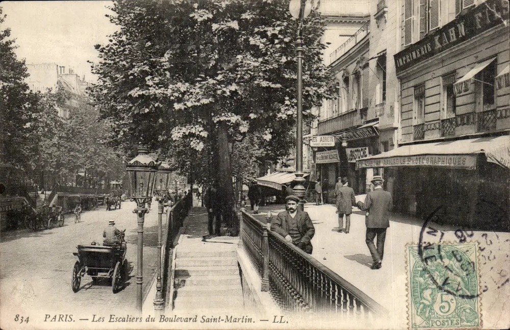PARIS — I gradini del Boulevard Saint-Martin — LL. - Recto