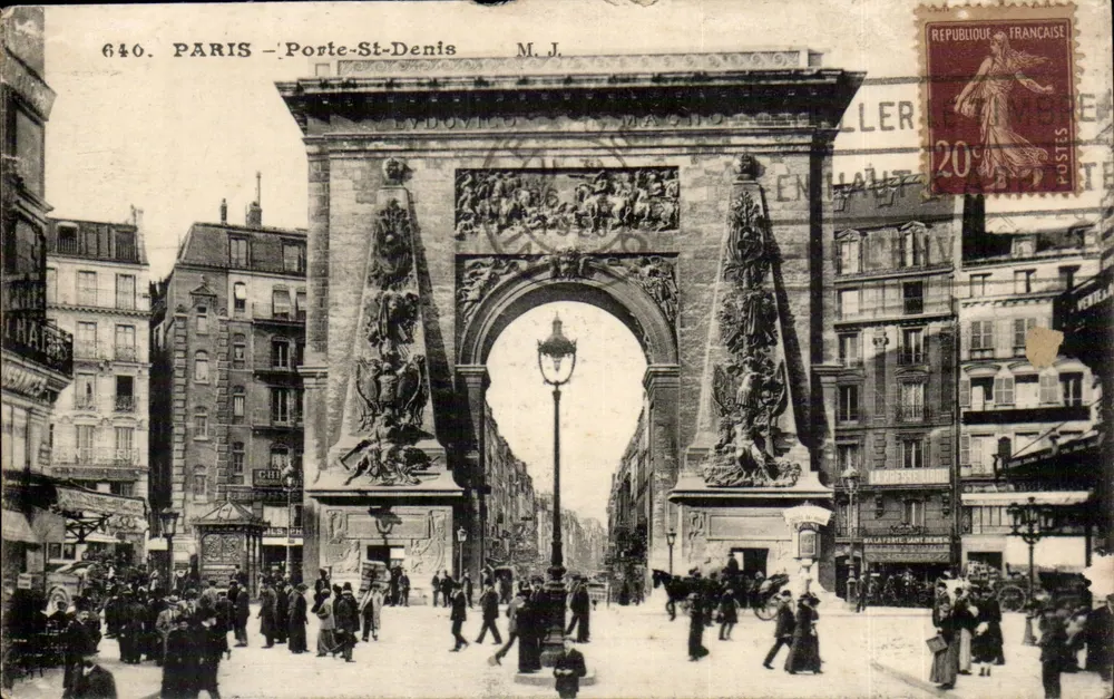 Paris - Porta-Saint-Denis — arco monumental decorado com esculturas — editor M.J., n° 640 - Frente