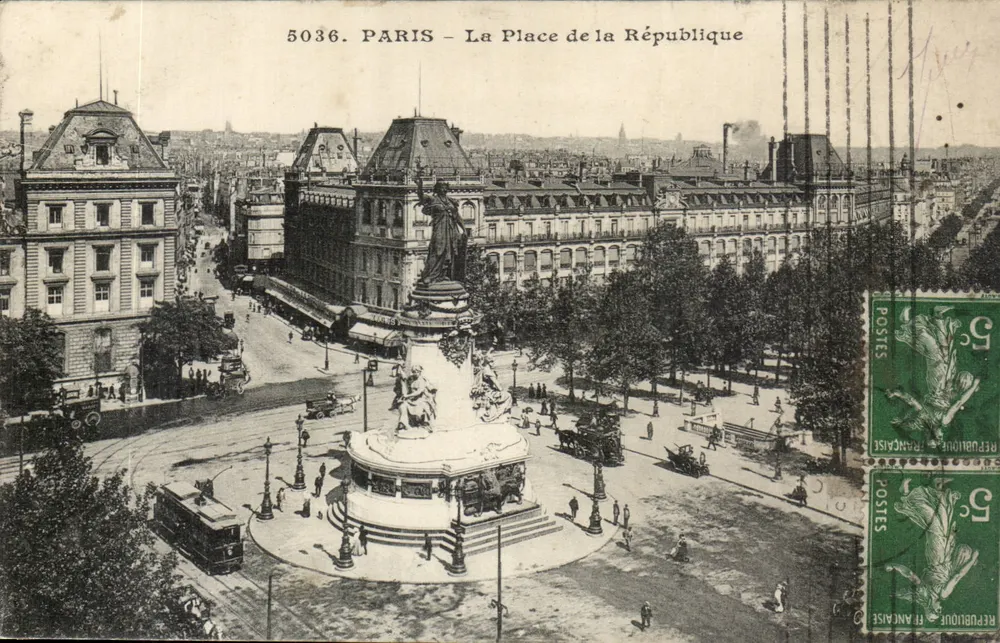 Paris — A Place de la République — E. Maleult, fot. edit. Paris, n° 5036 - Frente