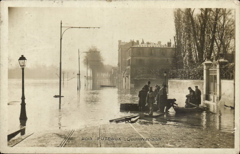Puteaux — Nationaler Kai — Hochwasser — unbekannter Verlag, Seriennummer 2013 - Vorderseite