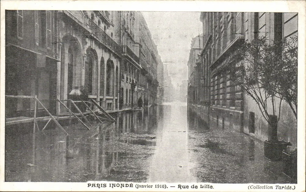 Paris inundado — janeiro 1910 — Rue de Lille — Coleção Taride - Frente