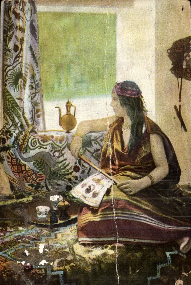 Arabische Frau in traditioneller Kleidung — orientalisches Interieur — Universal Postal Union - Vorderseite