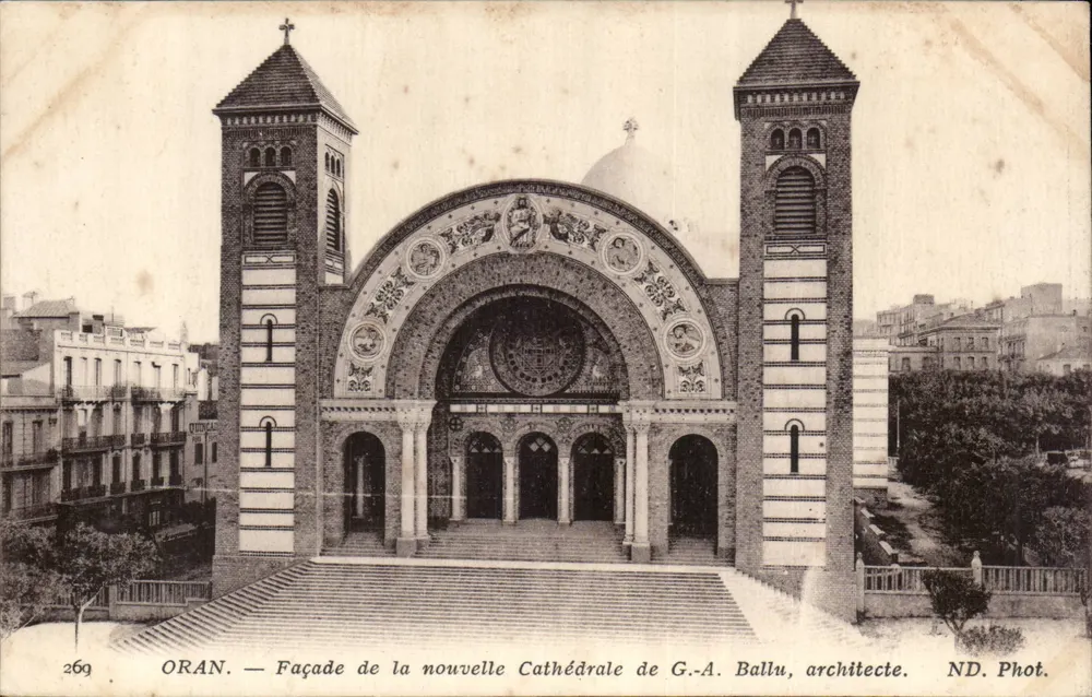 Oran — Fassade der neuen Kathedrale von G.-A. Ballu, Architekt — ND. Phot. - Vorderseite