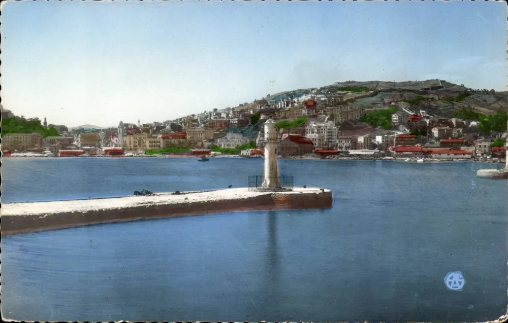 Philippeville — Allgemeiner Blick und der Pass — Verlag Alexandre Sidecky, Oran - Vorderseite