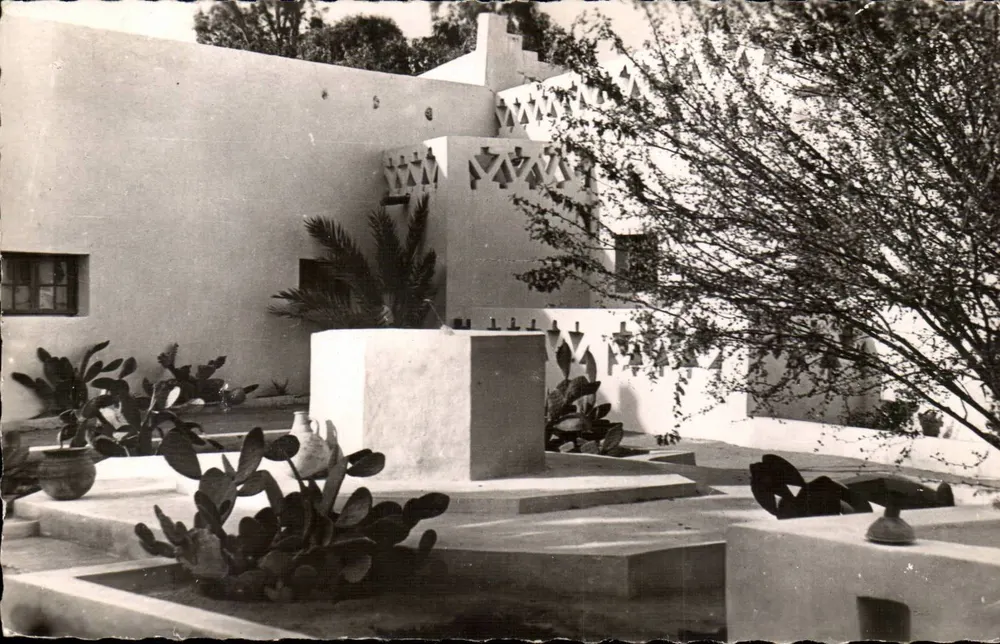 Béni-Abbès — Die Turm des Hotels Transsaharienne — Verleger P. Abergel - Vorderseite