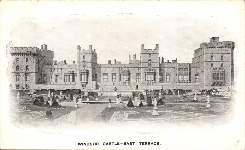 Windsor Castle—East Terrace — W. Straker, Indgate Hill - Vorderseite