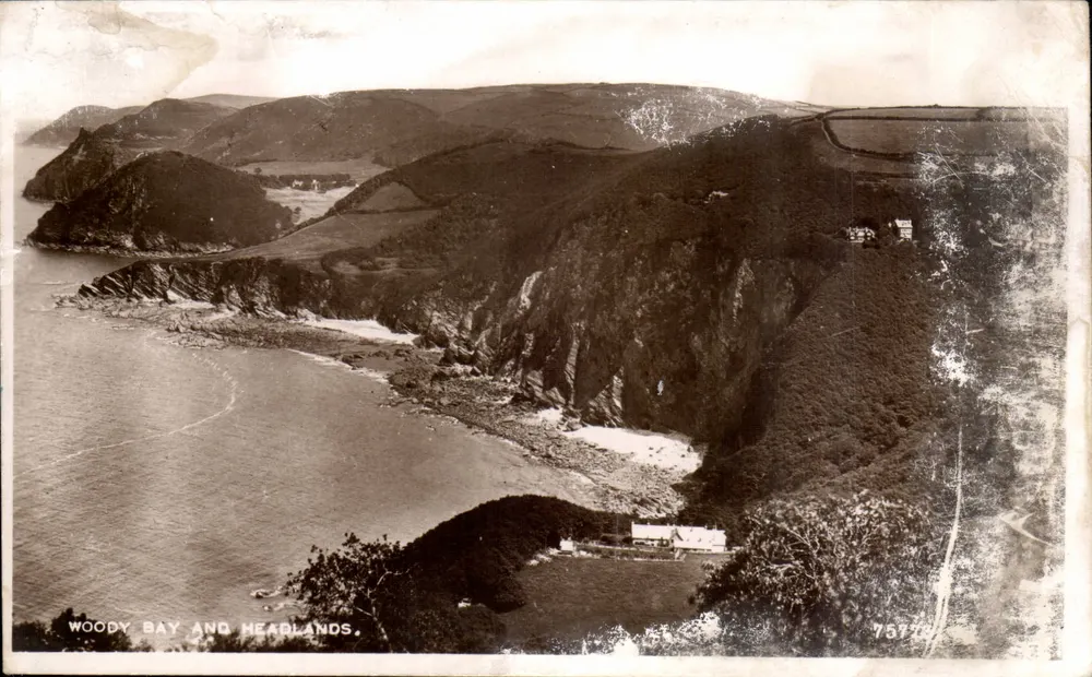 Woody Bay und Headlands — Valentine's Postcard — Valentine & Sons, Ltd., Dundee and London, n° 78772 - Vorderseite