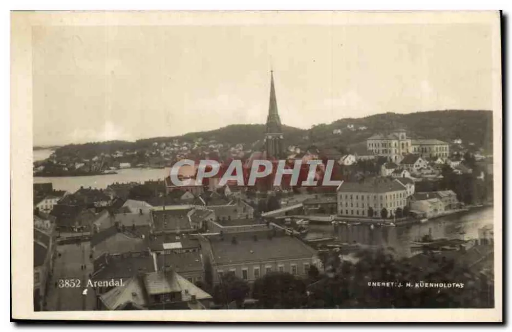 Arendal — Luftbild mit Kirche und Kai — Verlag J. N. Kuenholdtas, Nr. 3852 - Vorderseite
