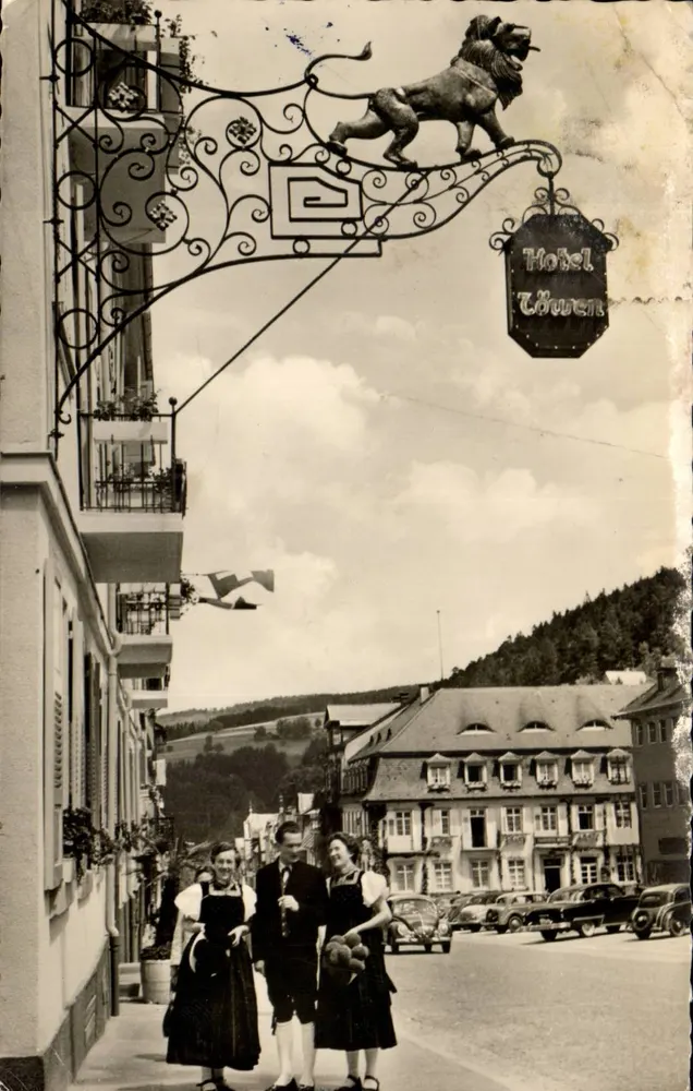 Hotel Löwen-Nacional — Triberg (Schwarzwald) — Foto Günter - Frente