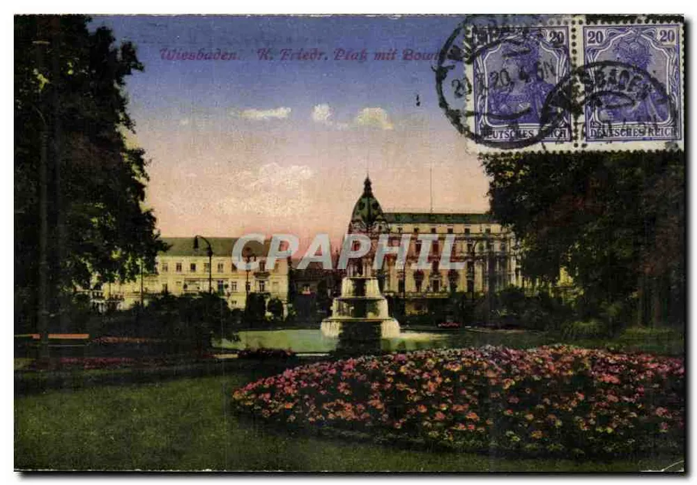 Wiesbaden. K. Friedrich Platz mit Brunnen — Verlag nicht sichtbar, Seriennummer nicht lesbar - Vorderseite