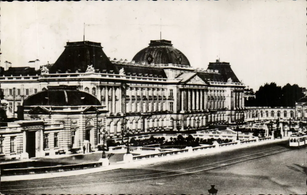 Brüssel - Königspalast — Nachahmung verboten — (J.C.) - Vorderseite
